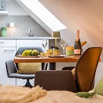 Zum Brandenburger Tor 24h Check In Appartement