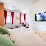 Zum Brandenburger Tor 24h Check In Damme