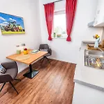Apartamento Zum Brandenburger Tor 24h Check In