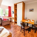 Zum Brandenburger Tor 24h Check In Apartamento *